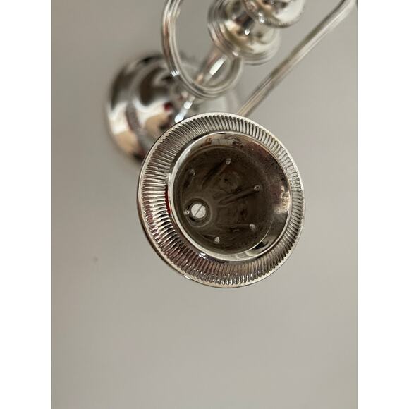 Silver Plate 3 Candle Candleabre Holder Twisting Arms Weighted Base - Picture 4 of 9